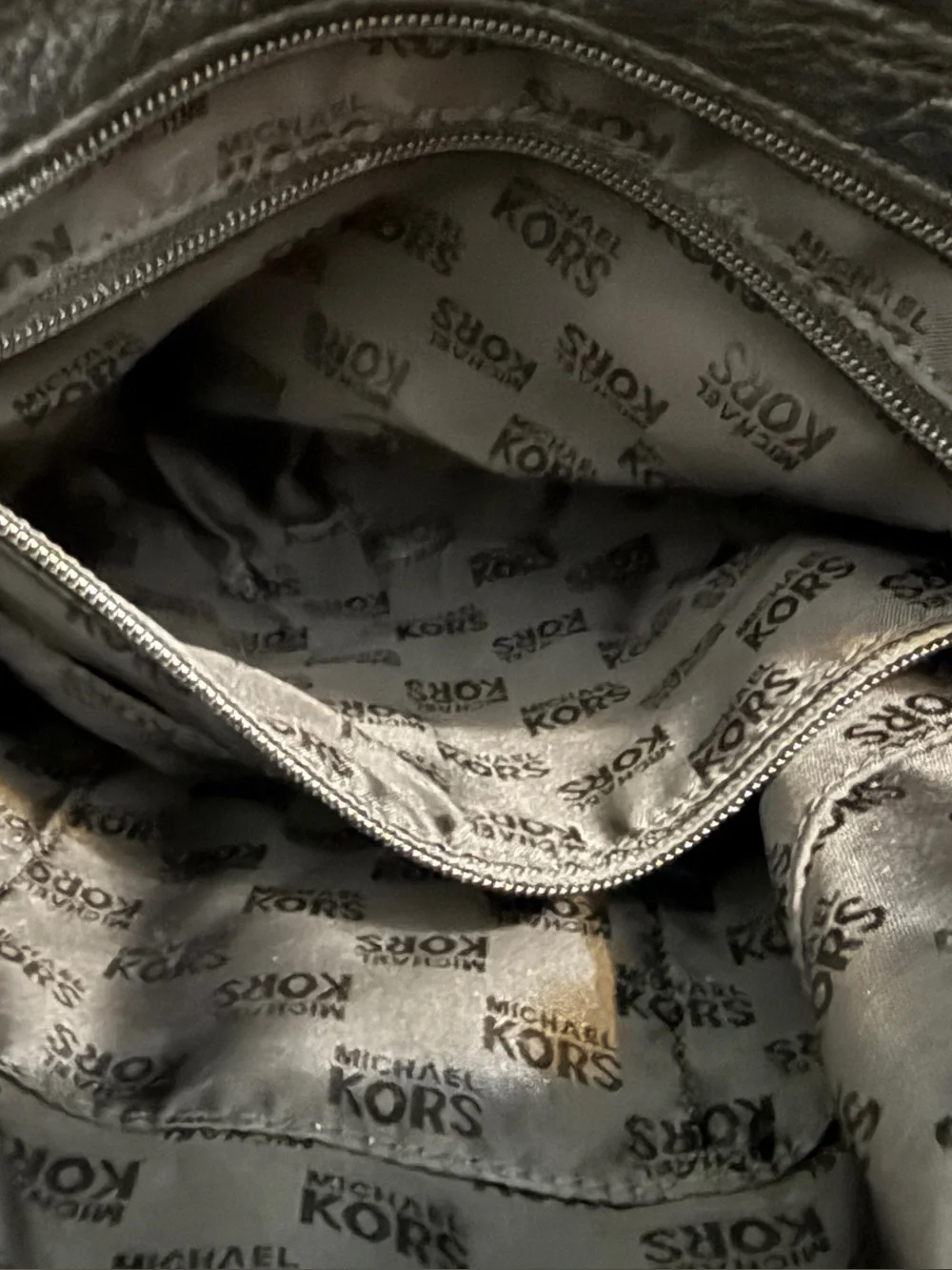 MICHAEL Michael Kors Chelsea Hobo Shoulder Bag Bkack Leather Chain Whipstitch